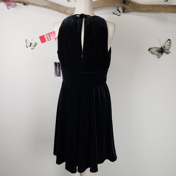 Jessica Howard sleeveless black  velvet dress - Picture 2 of 8